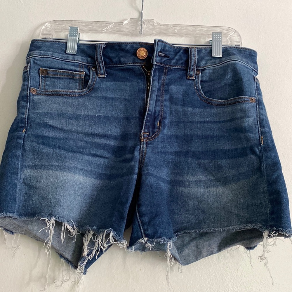 American Eagle next level stretch denim shorts size 10